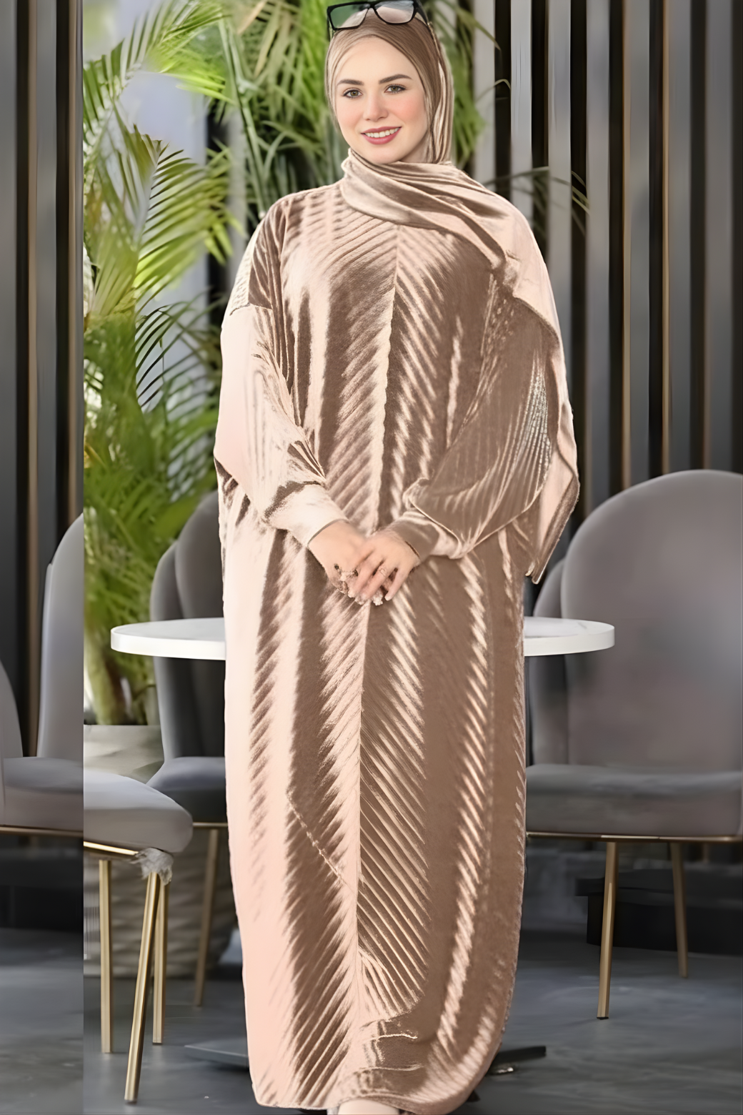 Velvet Pleated Essdal