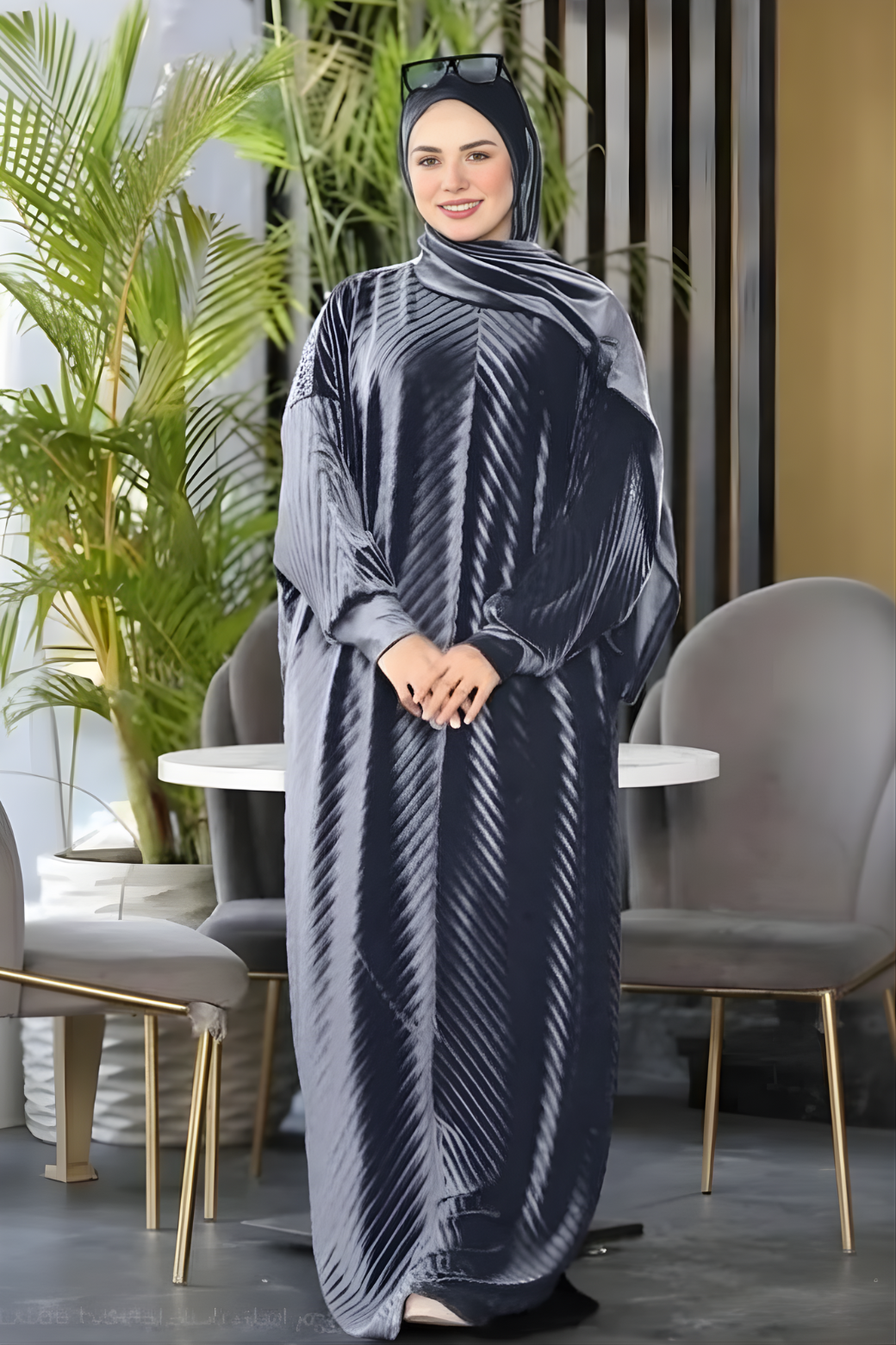 Velvet Pleated Essdal